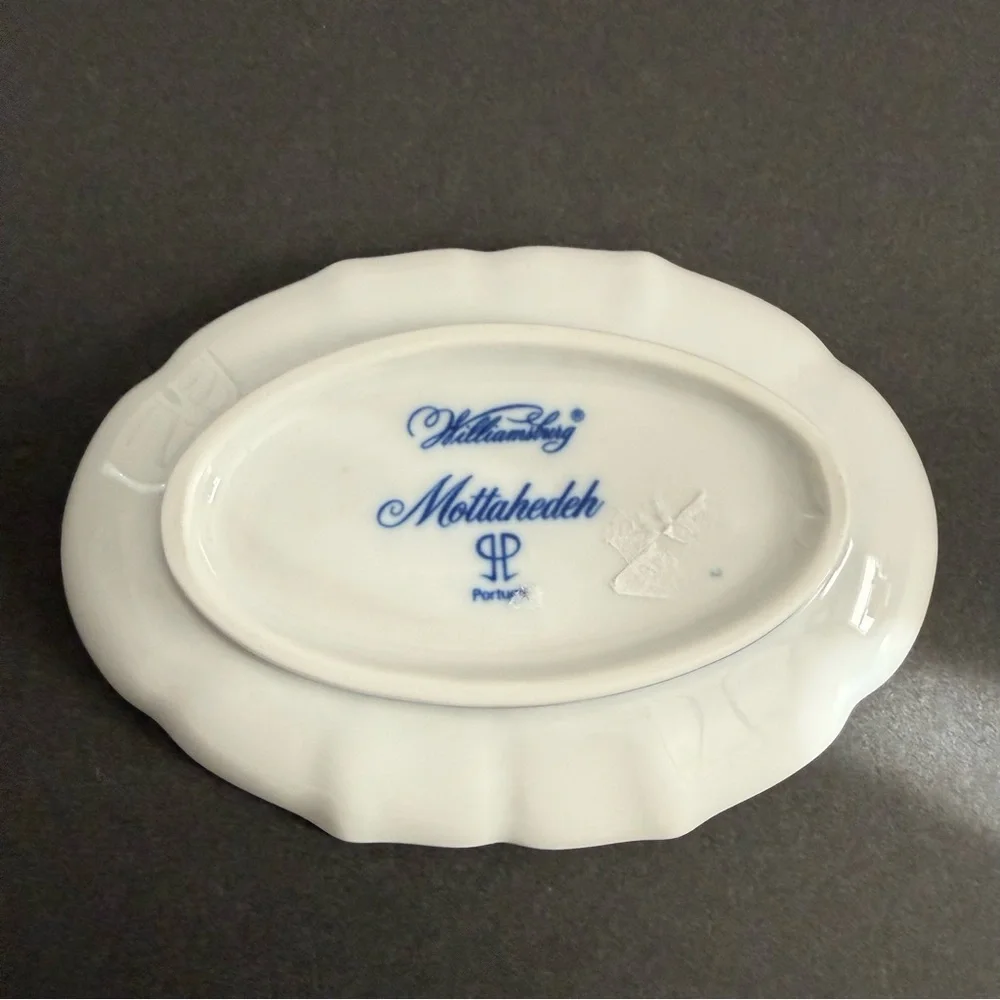 Decorative Blue and White Porcelain Jewelry Trinkets friendship Plate